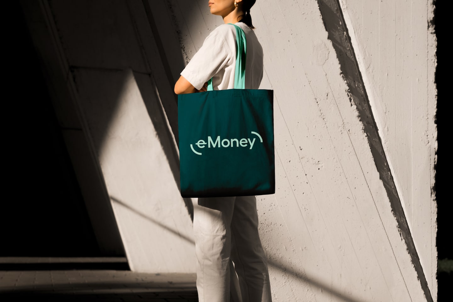 e-Money Tote Bag